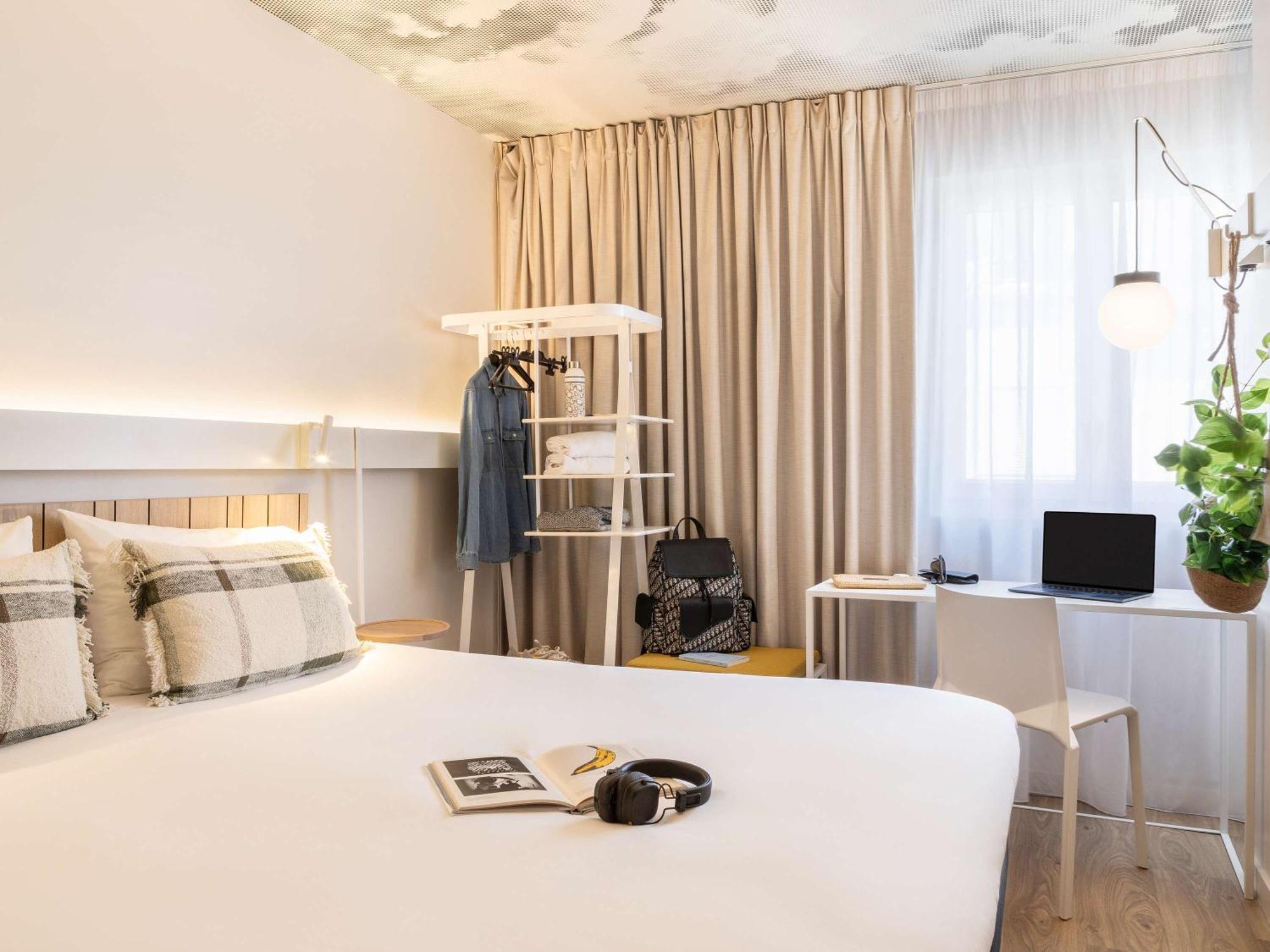 Ibis Maine Montparnasse Hotell Paris Exteriör bild